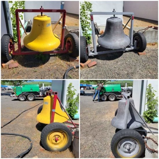 Old bell and its trailer before and after blasting